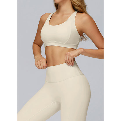 Attraco Women's U-Neck Crisscross Strappy Back Sports Bra with Removable Pads Yoga Bra Tops