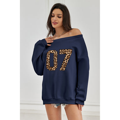 Attraco Women's Off shoulder Long Sleeve Sweatshirt Oversized Number Pattern Fleece lined Pullover Top Fallfreshness