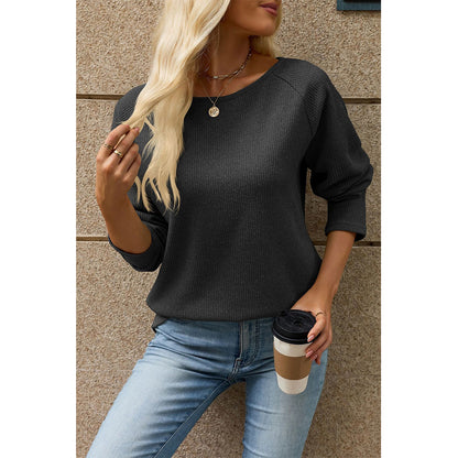 Attraco Women's Long Sleeve Crewneck Knit Top Casual Lightweight Sweater Pullover