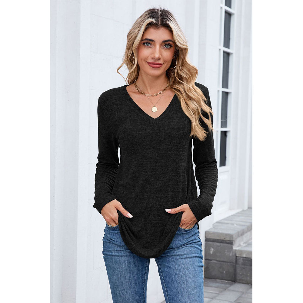 Attraco Women's Long Sleeve V Neck Top Soft Stretch Casual Pullover Shirt with Curved Hem