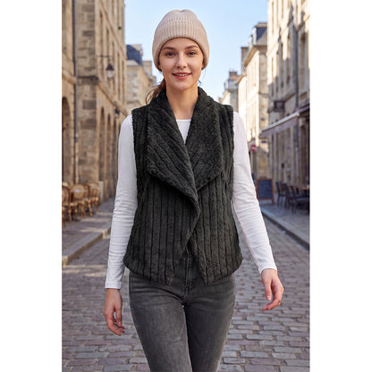 Attraco Women's Faux Fur Open Front Sleeveless Vest Soft Plush Shawl Collar Lightweight Layering Jacket