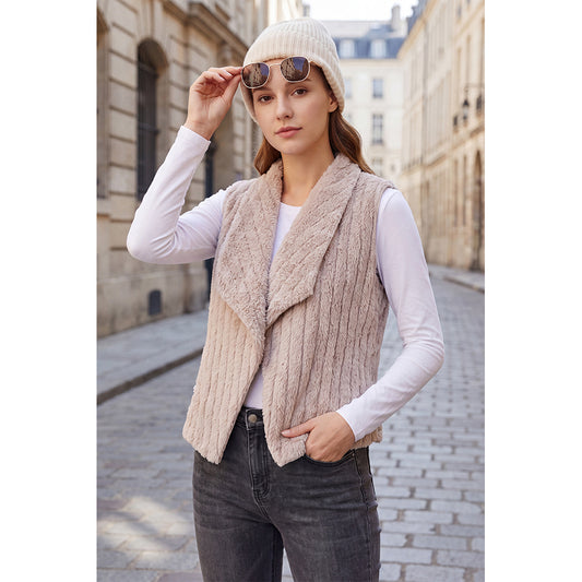 Attraco Women's Faux Fur Open Front Sleeveless Vest Soft Plush Shawl Collar Lightweight Layering Jacket