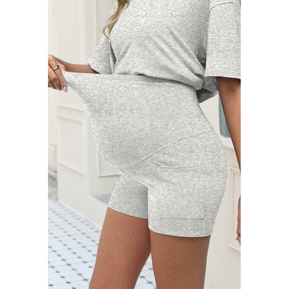 Attraco Maternity Two Piece Side Slit Short Sleeve Lounge Set with Pocketed High Waist Shorts
