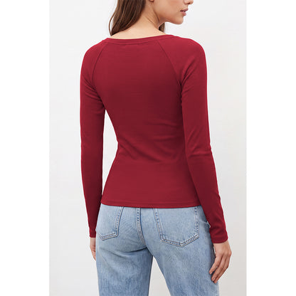 Attraco Women's Long Sleeve Scoop Neck Top with Built-in Bra Pads and Side Ruched Detail